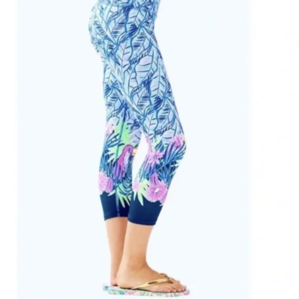 LILLY PULITZER Luxletic Jolena Weekender Crop Bennet Blue Lets Mango Legging XS